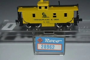 N Scale Roco 28962 Chesapeake & Ohio Cupola Caboose 616 C50247 - Picture 1 of 2