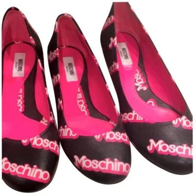 $525 SS15 Moschino Couture Jeremy Scott Barbie Black Pink Logo Flat Ballet Shoes - Image 1 of 4