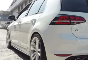 Extensión de umbral lateral falda labio lateral inferior para VW Golf MK7 2012-2020 - Imagen 1 de 7