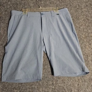 Travis Mathew Shorts Men’s 36 Light Blue Golf Chino Preppy Casual Performance - Picture 1 of 6