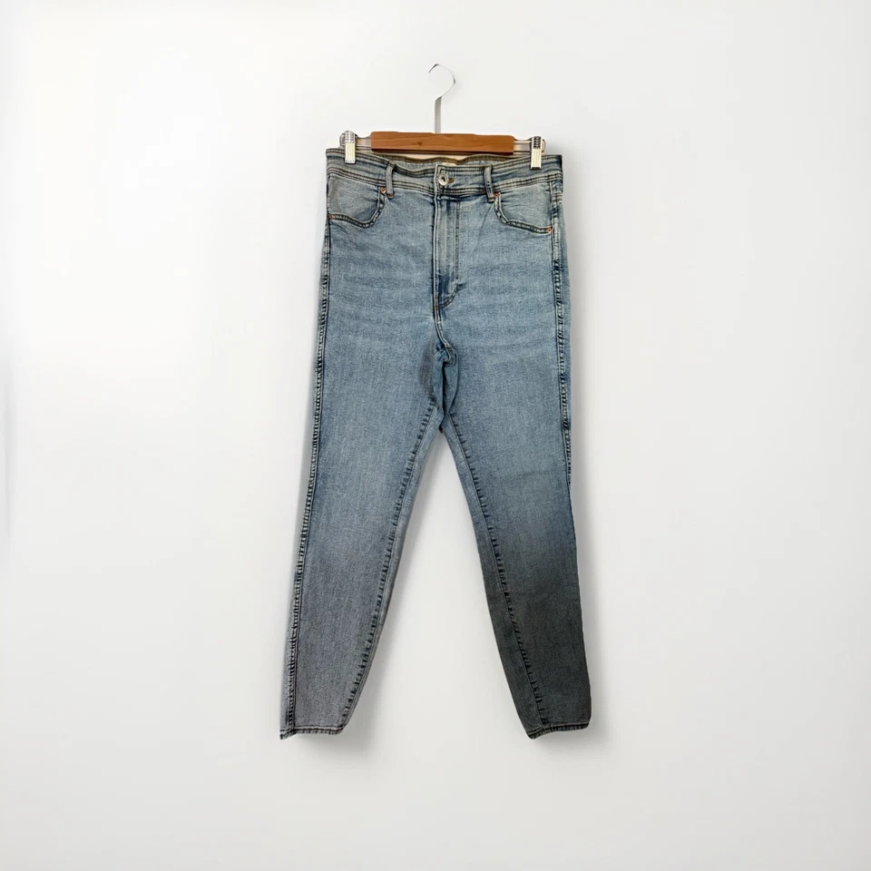 H&M Light Blue Denim Jeans SIZE 14 AU High Rise Cotton Straight - Image 1 of 4
