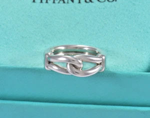 Tiffany & Co Paloma Picasso Silver Knot Ring Size 5 and Pouch Limited Rare Band - Picture 1 of 6
