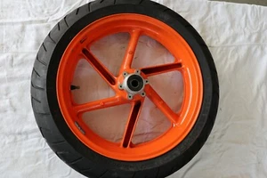 Honda CBR 900 RR SC33 98-99 Felge vorne Vorderradfelge Reifen - Bild 1 von 12