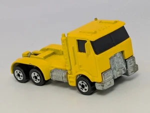 Vintage 1987 Hot Wheels Crack-Ups Wreckin' Rig Yellow BW Ramp Truck - Picture 1 of 7