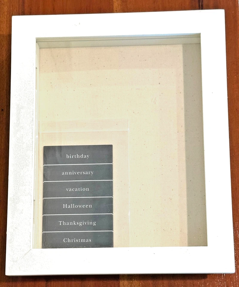 Marco de caja de sombra de madera blanca Pottery Barn de 9,5 x 11 pulgadas de pie o colgante Foto 1 de 1