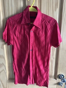 Kenneth Cole Dress Shirt Mens Small Red Short Sleeve Cool Chevron Design - Picture 1 of 4