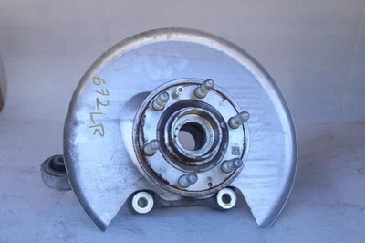 2021 CADILLAC XT5 LEFT DRIVER SIDE REAR SPINDLE KNUCKLE HUB AWD - Image 1 of 4