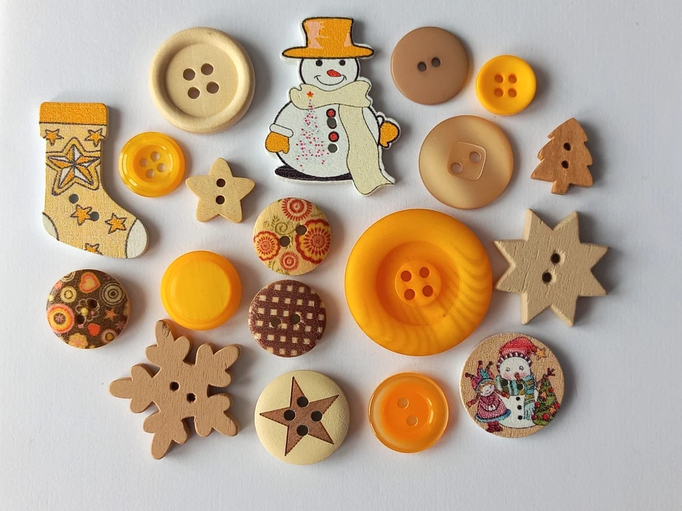 Knöpfe beige dunkelgelb Mischung Konvolut Basteln Weihnachten - Bild 1 von 1