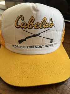 CABELA'S WORLD'S FOREMOST OUTFITTER SNAPBACK TRUCKER/MESH HAT/CAP YELLOW VINTAGE - Picture 1 of 6