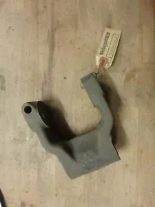 NOS OEM 1961 + Ford MD HD Truck Shackle w/ Bushing C1TT-5776-E - Bild 1 von 4