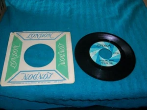 Vintage London Rolling Stones 45rpm Record With Original Sleeve Gotta Get Away - Picture 1 of 3