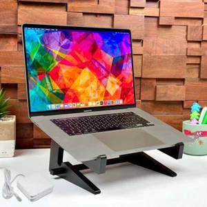 UPGRADED OSX 2024 | 16-inch MacBook Pro Core i7 2.6 4GB-GPU 512GB SSD + WARRANTY - Picture 1 of 8
