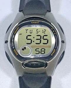 Casio 2672 LW-200 Illuminator Women’s Digital Sports 35mm Watch - Picture 1 of 12