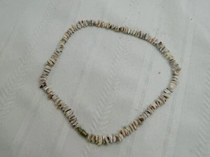 Collana gioielli 17" isola hawaiana turista surfista conchiglia puka - Foto 1 di 6
