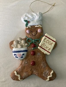 Gingerbread Man Clay/Ceramic Wall Hanging W/Mixing Bowl And Cookbook Adorable - Picture 1 of 7