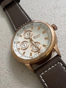 Genfer Herrenuhr mit Lederband Neu - Bild 1 von 8