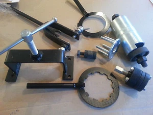 ukscooters LAMBRETTA PROFESIONAL JUEGO DE 8 HERRAMIENTAS SILENT BLOCK, HORQUILLA, EMBRAGUE NUEVO - Imagen 1 de 1