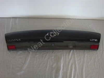 Nuevo de Lote Original Chevrolet Lumina LTZ Panel Trasero Maletero Luces de Respaldo 1997-99  Foto 1 de 4