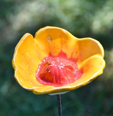 Keramik Gartendeko Blume Gartenstecker Blumenstab H45cm Midene Handgefertigt - Bild 1 von 4