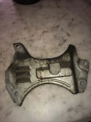 Mitsubishi 3000gt 1994-1999 metal protector de distribución trasero entre cabezales 6g72 g1 Foto 1 de 4