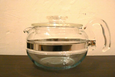 Pyrex Flameware Teapot & Lid Set Vintage 6 Cup Clear Glass MCM Glassware 8446 B - Image 1 of 4