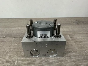 BWI Hydraulic Compact Service Unit 18084001 - Picture 1 of 5