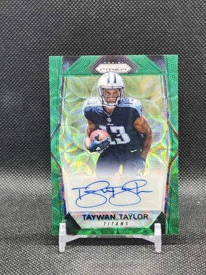 213@ 2017 Panini Prizm Rookie Auto Taywan Taylor #RA-TT Green Scope Prizm #d /99 - Image 1 of 2
