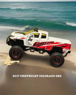 MAISTO 2017 Chevrolet Colorado ZR2 Scale 1:48 Model  White - Image 1 of 4