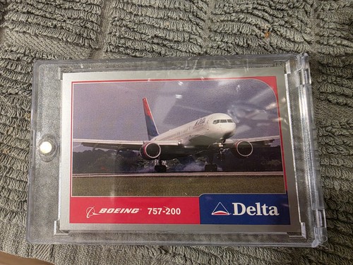🔥 2016 Delta Trading Card #42 Boeing 747-400 w/ holder | eBay