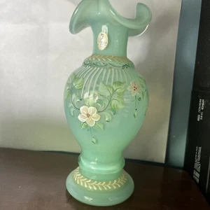Vintage Fenton Handpainted & Signed Green Floral Vase #1395/1500 No Chips - Picture 1 of 13