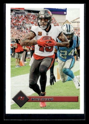 2023 Donruss #R93-35 Mike Evans Mint+ Retro 1993 Tampa Bay Buccaneers - Image 1 of 2