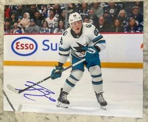 Fabian Zetterlund San Jose Sharks Signed Autographed NHL 8x10 Photo With COA - Picture 1 of 1