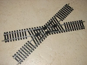 LIMA ( 3045 ) CROISEMENT LONG 36° RAILS ACIER POUR RESEAU HO - Foto 1 di 1