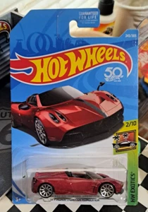 2018 Hot Wheels '17 Pagani Huayra Roadster - Dark Red Mettalic - HW Exotics 2/10 - Bild 1 von 4
