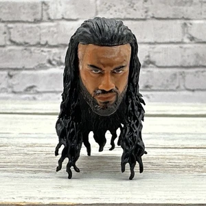 WWE ULTIMATE Series Roman Reigns Head Only Fodder Mattel Wrestling scala 1/12 - Foto 1 di 3