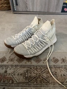 Zapatos de baloncesto Nike KD 9 Elite gris pálido marfil para hombre Kevin Durant talla EE. UU. 10 - Imagen 1 de 7