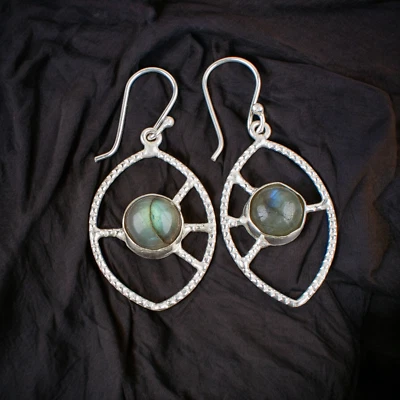 Labradorite Gemstone 925 Sterling Silver Earrings Handmade Jewelry Gift For Her - Image 1 of 3