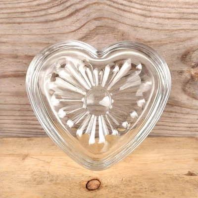 Libbey重型玻璃心形碗糖果装饰盘 — 第 1/4 张图片