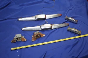 MG Magnette Trunk Chrome and Latch Assemblies - Picture 1 of 8