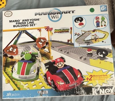 Mario Kart Wii K'nex Mario and Yoshi Finish Line Building Set 38471/71676 NEW OB - Image 1 of 4