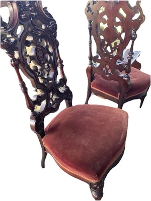 Sillas auxiliares antiguas estilo Belter victoriano del siglo XIX Foto 1 de 4