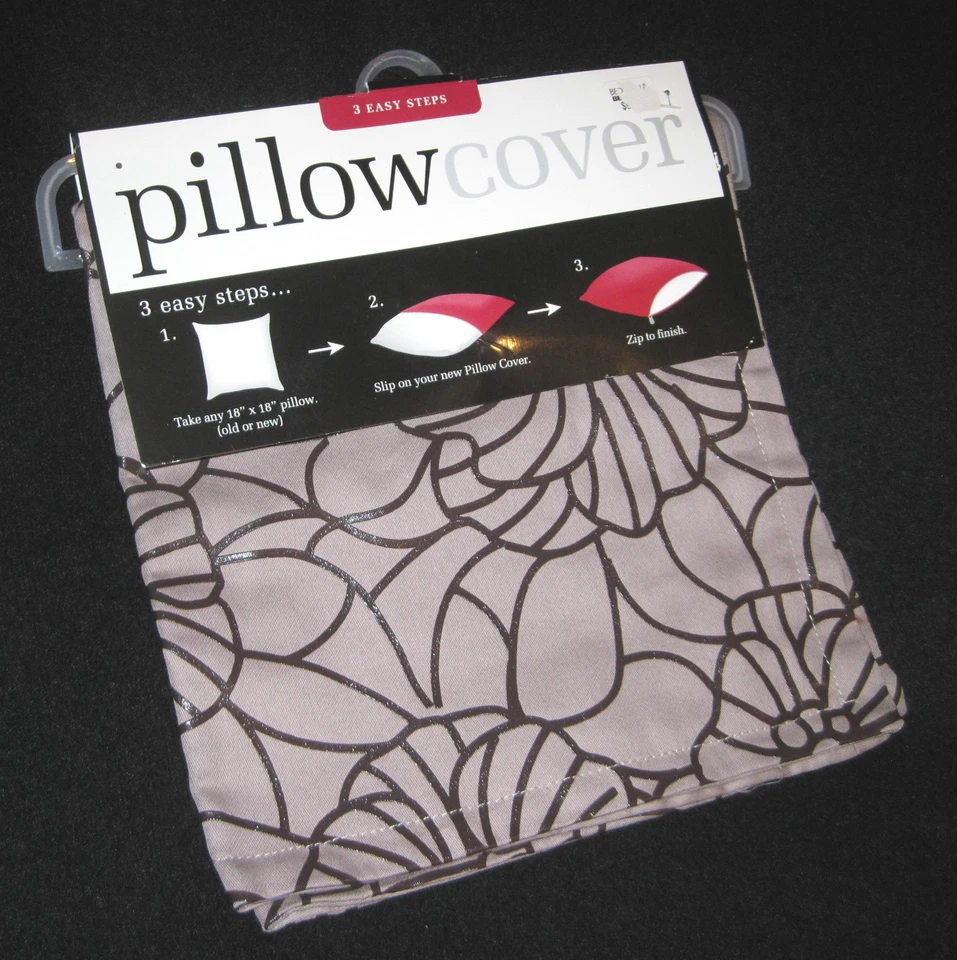 FUNDA DE ALMOHADA CON CREMALLERA FLORAL SOBRE BEIGE 18 x 18 pulgadas - Baño cama y más allá Foto 1 de 1