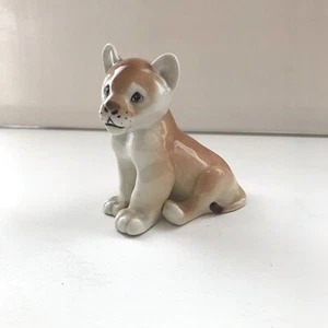 Vintage Lomonosov Russian Porcelain Made in USSR Lion Cub Sitting Good Condition - Picture 1 of 6