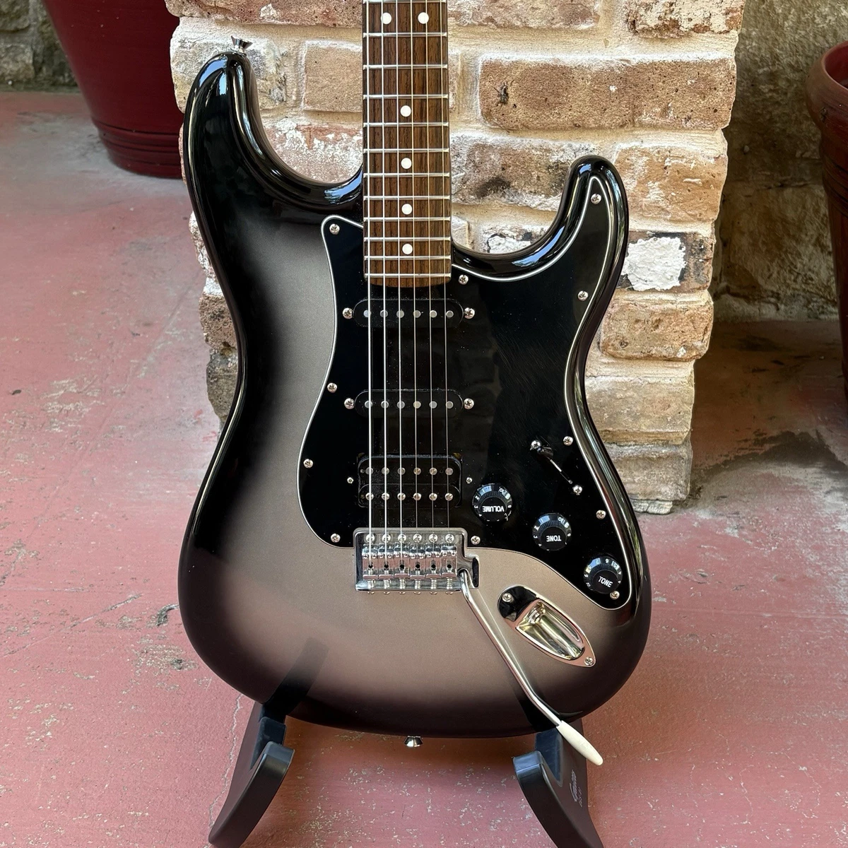 ■Fender Modern Player Stratocaster HH Fender Classic Player Strat HH review | MusicRadar