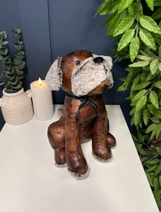 Tope de puerta pesado de cuero sintético para perros | Decoración del hogar - Imagen 1 de 5