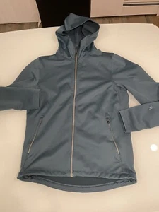 Lululemon Fleece Back Soft Shell Jacket Sz M Free Shipping $198.00 Teal Blue - Picture 1 of 11