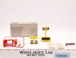Service Station Travel City Mini Playset 1988 Micro Machines Galoob - Picture 1 of 4