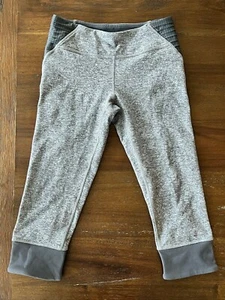 Ivivva Lululemon Girl’s Kids Quick Trick Gray Black Crop Tulip Legging Pocket 12 - Picture 1 of 4