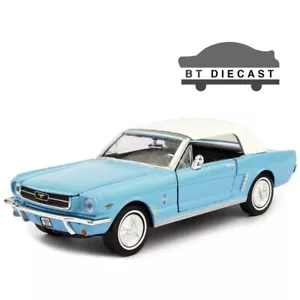 MOTORMAX JAMES BOND 007 THUNDERBALL 1964 1/2 FORD MUSTANG 1/24 BLU CHIARO 77855 - Foto 1 di 2