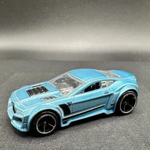 Hot Wheels Torque Twister 2010  Blue Teal Loose - Picture 1 of 6